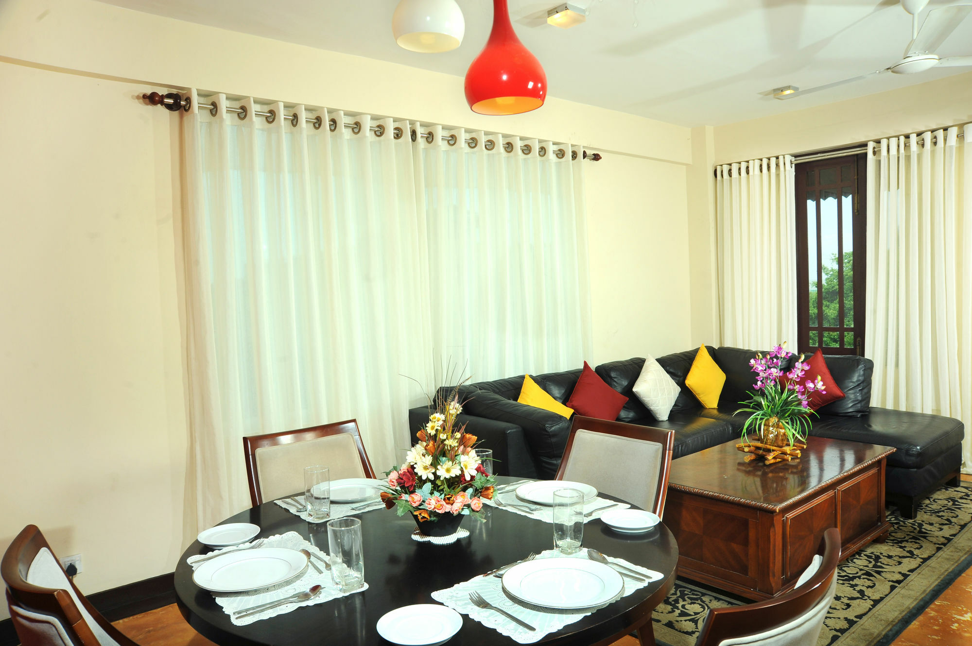Prestige Court Residencies Hotel Dehiwala-Mount Lavinia Buitenkant foto